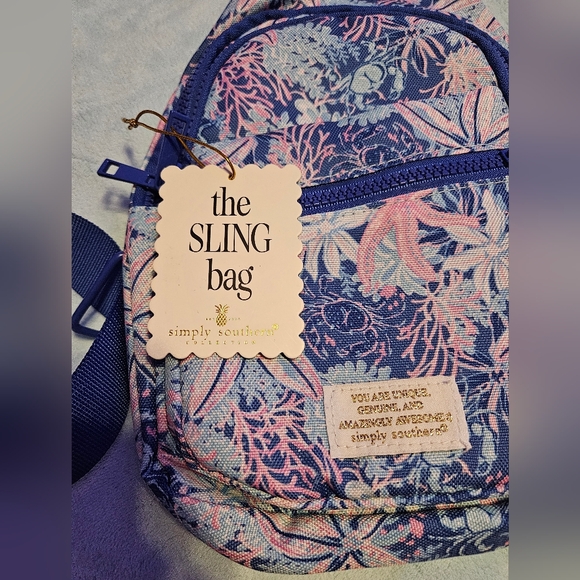 NWT Sling Bag - Picture 6 of 14